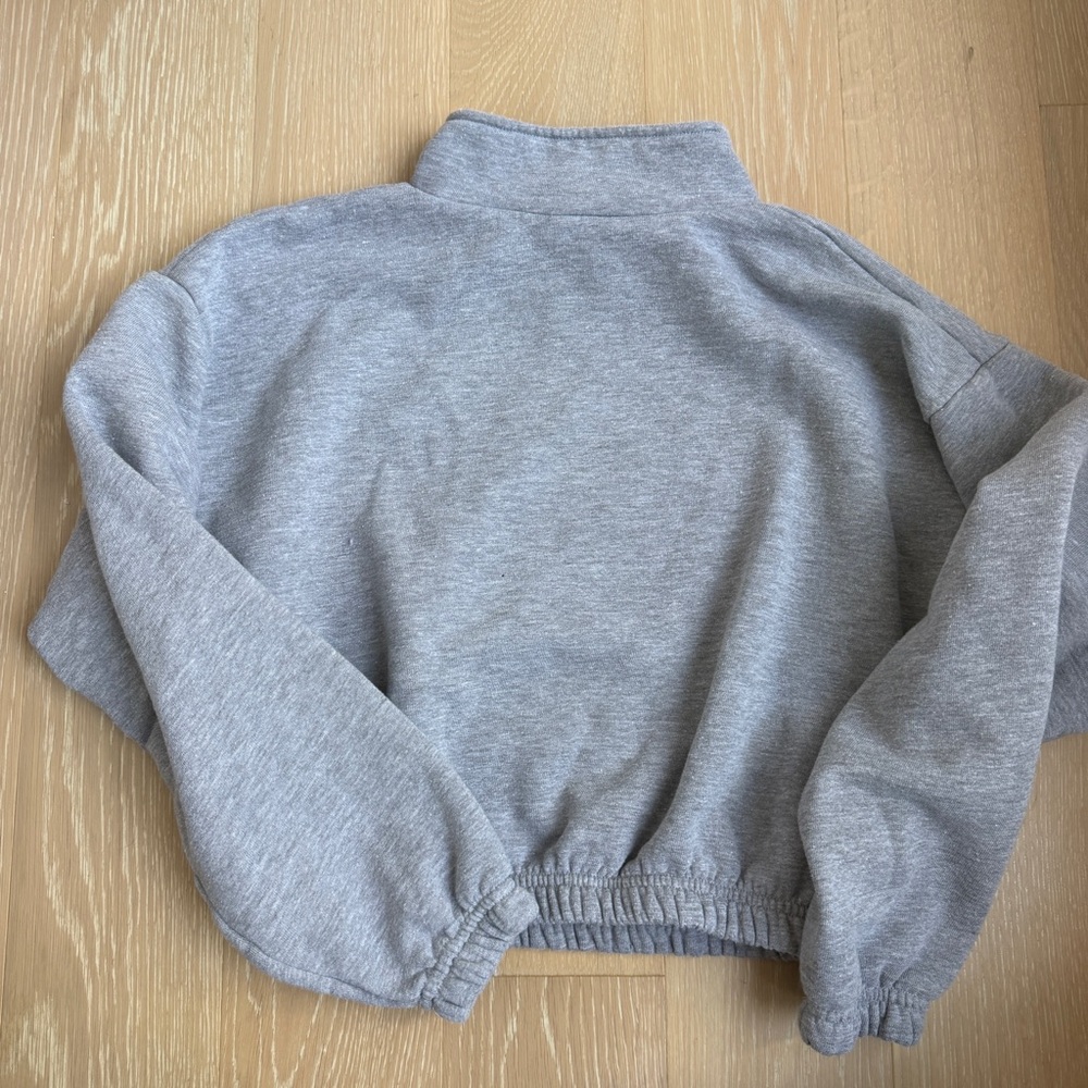 Roller Rabbit Boston Gray Cropped Quarter-Zip Pullover Green monkey M/L - Picture 5 of 7